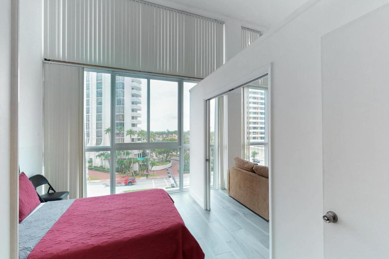 Castle Beach: Rumba Suite Miami Beach Eksteriør bilde